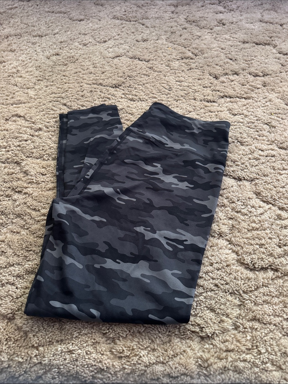 Maurices Women's Black & Gray Camo Leggings